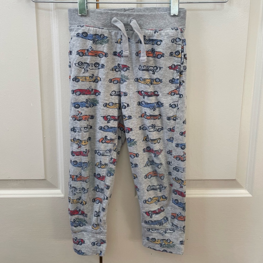 Baby GAP playtime favorites cotton pants with car print size 4 years